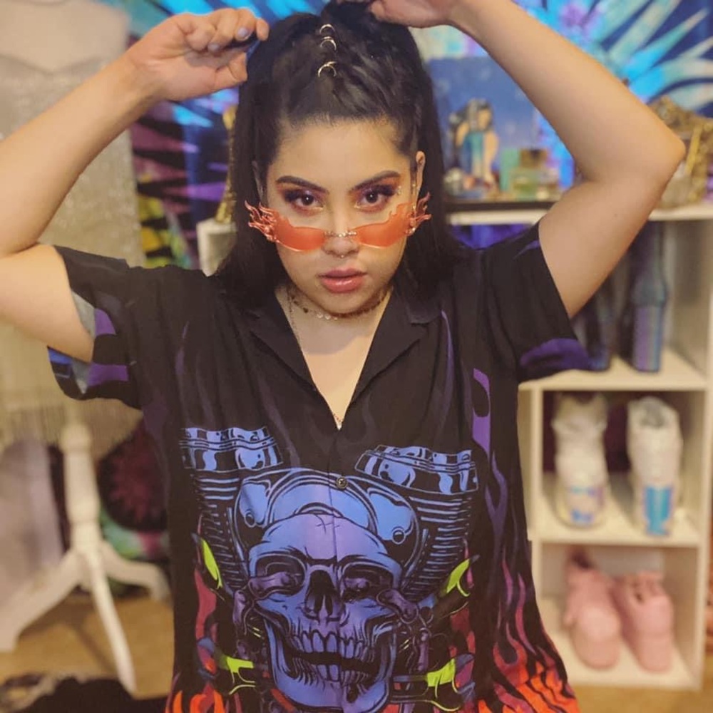 Meet your Posher, Jaqui